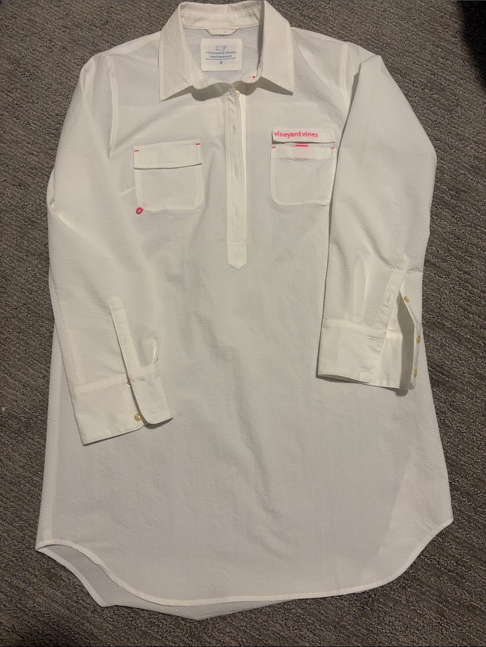 Vineyard Vines White Popover Tunic with Pink Trim